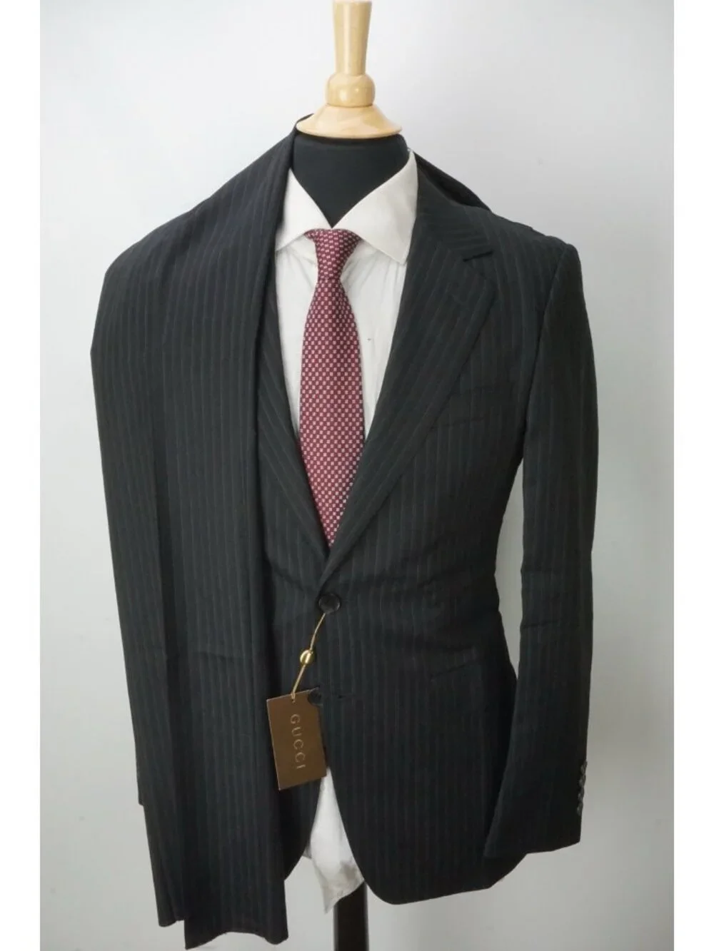 Gucci Black Striped 100% Wool 2 Pc Suit Jacket Pants 46 EU BRAND NEW
